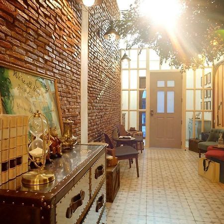 בנגקוק Hide And Seek Boutique Hometel מראה חיצוני תמונה