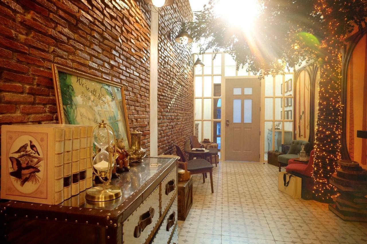 בנגקוק Hide And Seek Boutique Hometel מראה חיצוני תמונה